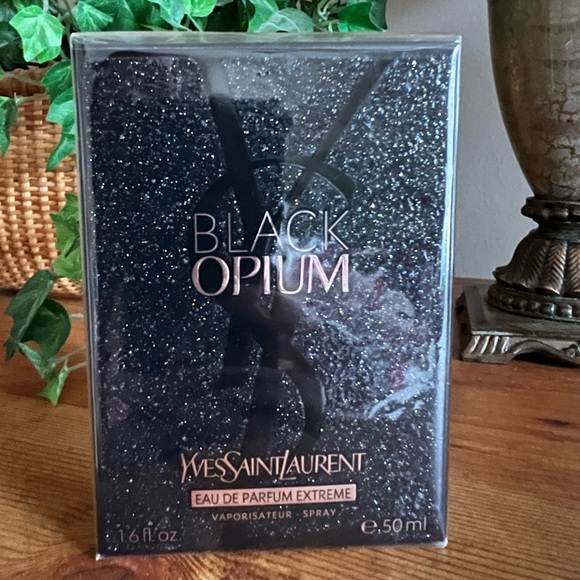 Yves Saint Laurent Black Opium perfume, unopened. - Picture 3 of 3